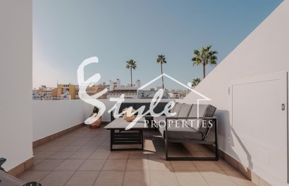 Reventa - Duplex - Villamartin - Res. Las Filipinas