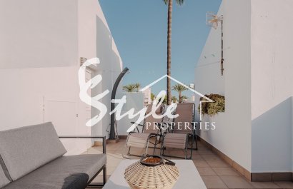 Reventa - Duplex - Villamartin - Res. Las Filipinas