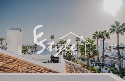 Reventa - Duplex - Villamartin - Res. Las Filipinas