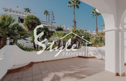 Reventa - Duplex - Villamartin - Res. Las Filipinas