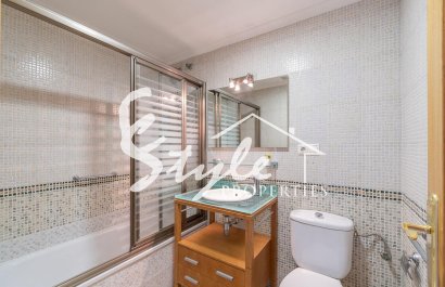 Resale - Apartamento - Torrevieja - Center