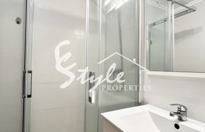 Reventa - Adosado - Torrevieja  - La Siesta