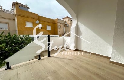 Resale - Apartamento - San Miguel De Salinas - Las filipinas