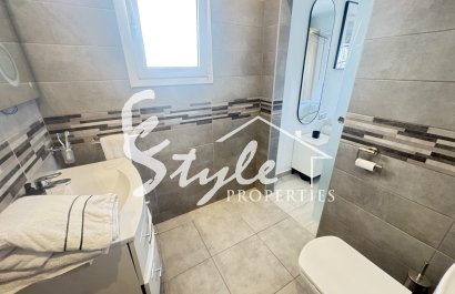 Resale - Villa - Orihuela-Costa - Blue Lagoon