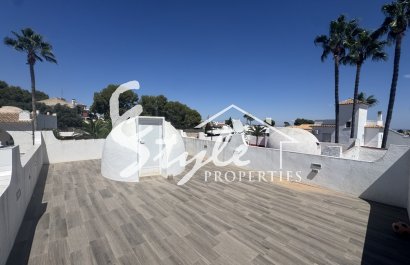 Resale - Villa - Orihuela-Costa - Blue Lagoon