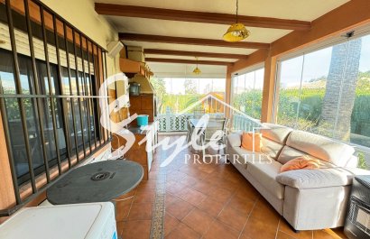 Resale - Villa - Cabo Roig