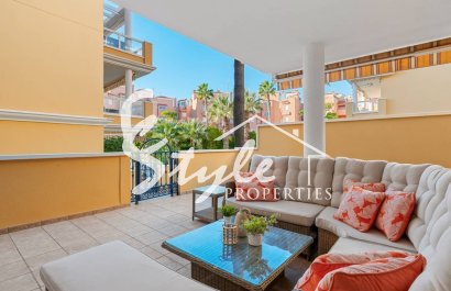 Прекрасные апартаменты с 2 спальнями и 2 ванными комнатами, расположенные недалеко от моря в Кабо-Роиг, Коста-Бланка, Испания. ID2751