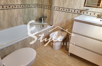 Resale - Villa - Villamartin, Orihuela Costa - Villamartin