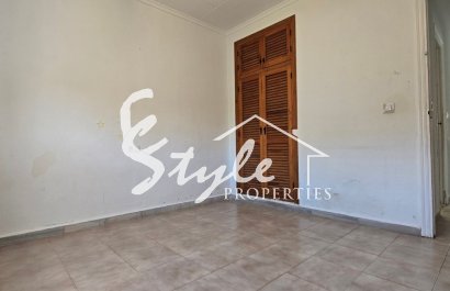 Resale - Villa - Torrevieja - El Chaparal