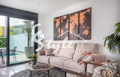 New build quads for sale in San Pedro del Pinatar, Murcia, Spain. ON1655