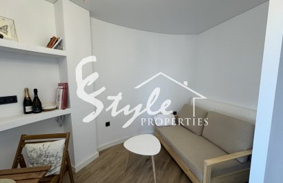 Resale - Apartamento - Torrevieja - La Mata