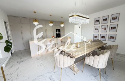 Resale - Villa - Villamartin, Orihuela Costa - Villamartin