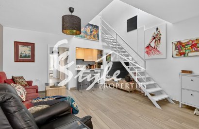 Resale - Apartamento - Torrevieja - Playa de los Locos