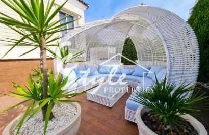 Resale - Villa - Torrevieja - La Mata