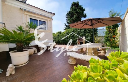 Resale - Villa - Torrevieja - La Mata