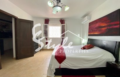 Reventa - Villa - Algorfa (montemar) - Lomas De La Juliana