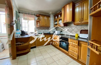 Resale - Apartamento - Torrevieja - Playa del Cura