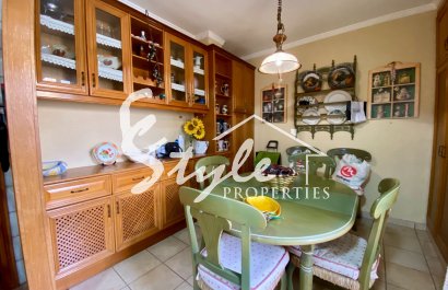 Resale - Apartamento - Torrevieja - Playa del Cura