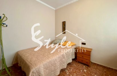 Resale - Apartamento - Torrevieja - Playa del Cura