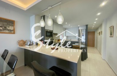 Resale - Apartamento - Torrevieja - Playa del Cura