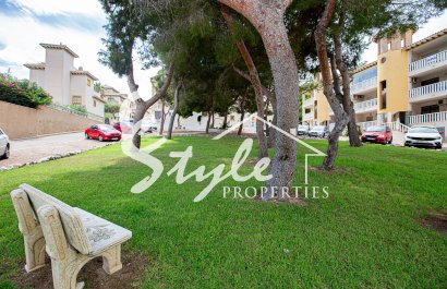 Вторичное жилье - Апартаменты/Квартира - Villamartin, Orihuela Costa - Pinada Golf