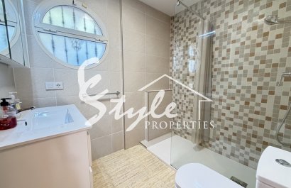 Вторичное жилье - Вилла - Villamartin, Orihuela Costa - Вилламартин