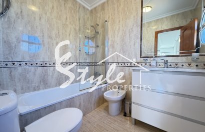 Вторичное жилье - Вилла - Villamartin, Orihuela Costa - Вилламартин