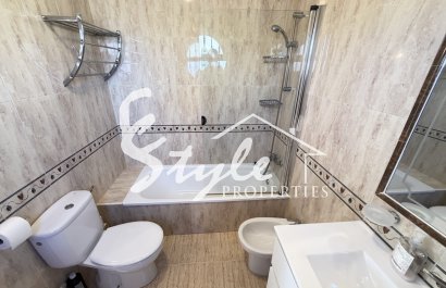 Вторичное жилье - Вилла - Villamartin, Orihuela Costa - Вилламартин