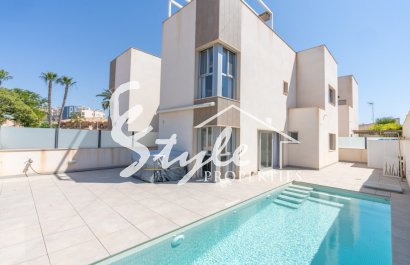 Resale - Villa - Santiago de Ribeira - Zona de la playa