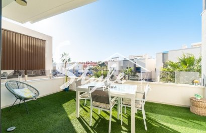 Resale - Apartamento - Orihuela-Costa - PAU 26