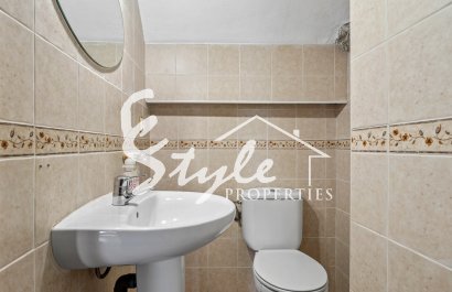 Resale - Villa - Villamartin, Orihuela Costa - Castillo de Don Juan