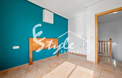 Resale - Villa - Villamartin, Orihuela Costa - Castillo de Don Juan