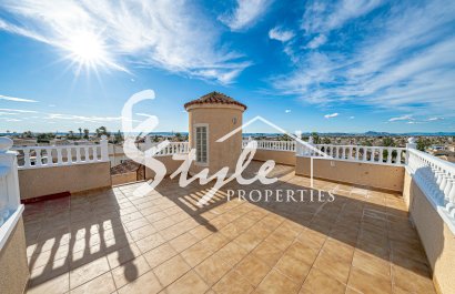 Resale - Semi - Detached Villa - Torrevieja - El Chaparral