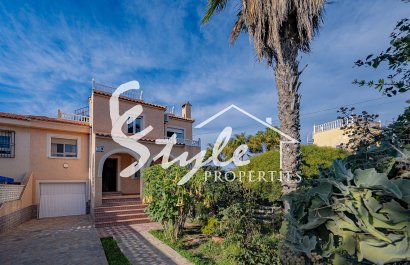 Resale - Semi - Detached Villa - Torrevieja - El Chaparral