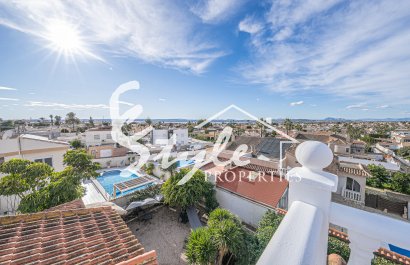 Resale - Semi - Detached Villa - Torrevieja - El Chaparral