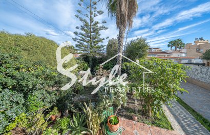 Resale - Semi - Detached Villa - Torrevieja - El Chaparral