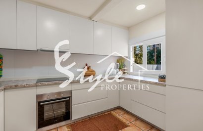 Resale - Villa - Orihuela-Costa - Playa Flamenca