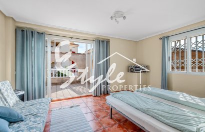 Resale - Villa - Orihuela-Costa - Playa Flamenca