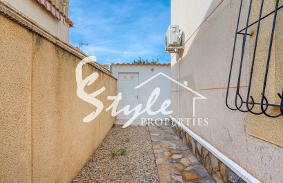 Resale - Villa - Orihuela-Costa - Playa Flamenca
