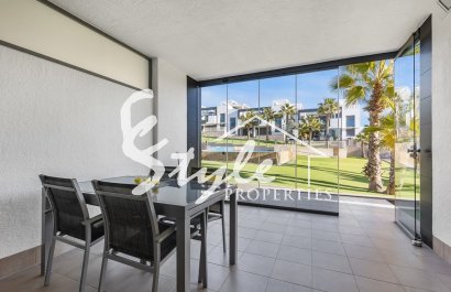 Apartamento Moderno en Planta Baja en Oasis Beach 8 – Punta Prima, Costa Blanca. ID2693