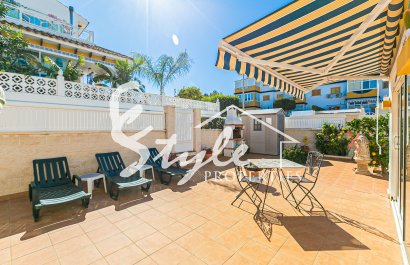 Reventa - Semi - Detached Villa - Mil Palmeras - Riomar