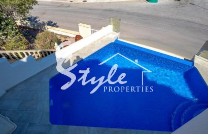 Resale - Villa - Orihuela-Costa - Las Ramblas