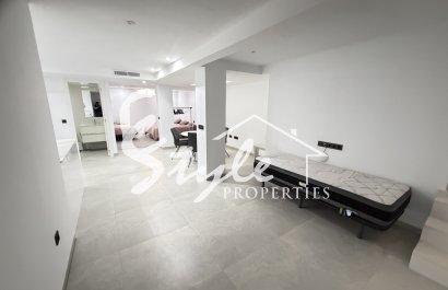 Вторичное жилье - Вилла - Villamartin, Orihuela Costa - Вилламартин