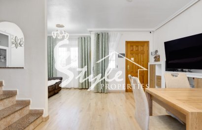 Вторичное жилье - Adosado - Torrevieja - Торревьеха