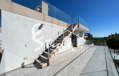 Resale - Villa - Mil Palmeras