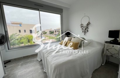 Resale - Villa - Mil Palmeras