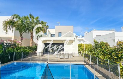 Resale - Villa - Ciudad Quesada