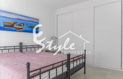 Resale - Villa - Mil Palmeras