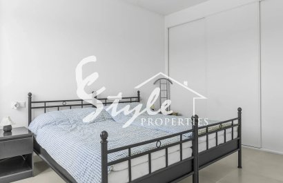 Resale - Villa - Mil Palmeras