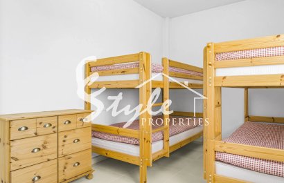 Resale - Villa - Mil Palmeras